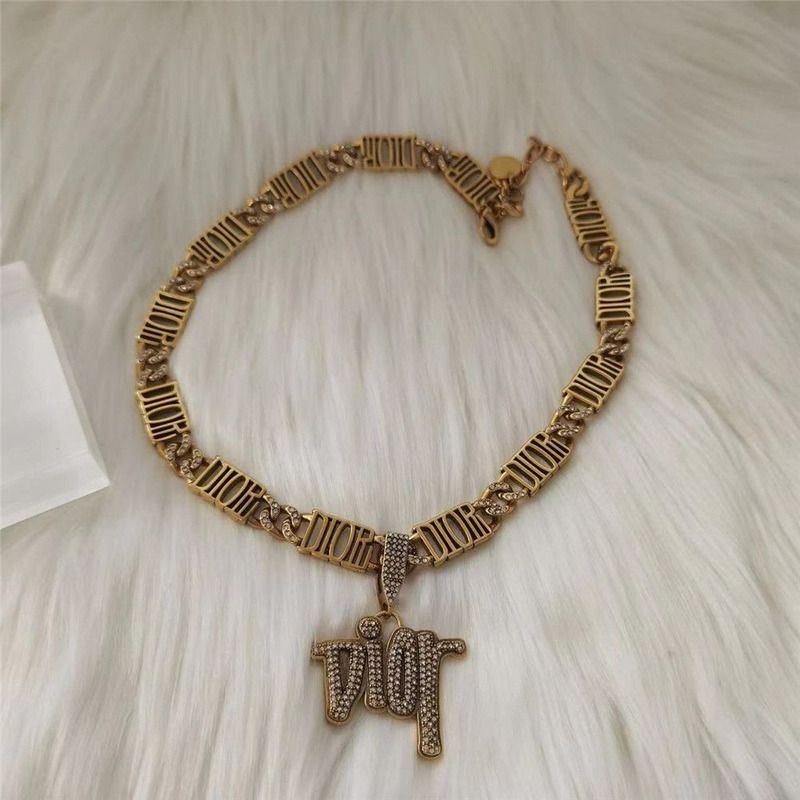 D*or necklace