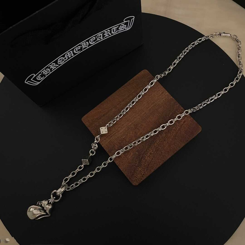 Ch*0me heart classic logo necklace